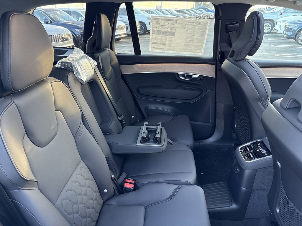 2026 Volvo XC90 Plug-In Hybrid T8 Core