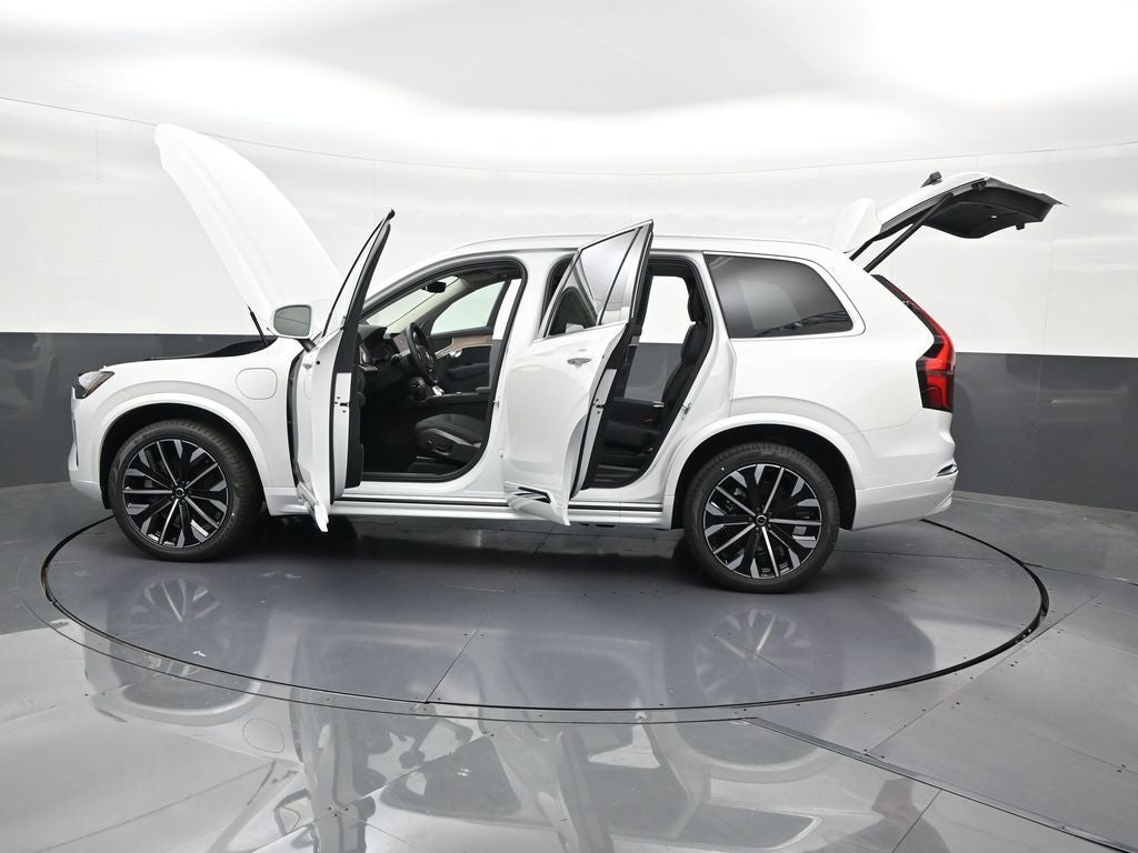 2026 Volvo XC90 Plug-In Hybrid T8 Core