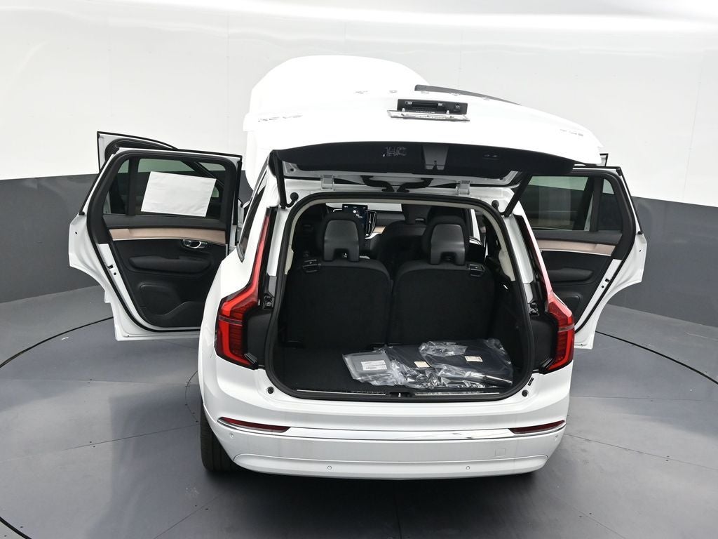 2026 Volvo XC90 Plug-In Hybrid T8 Core