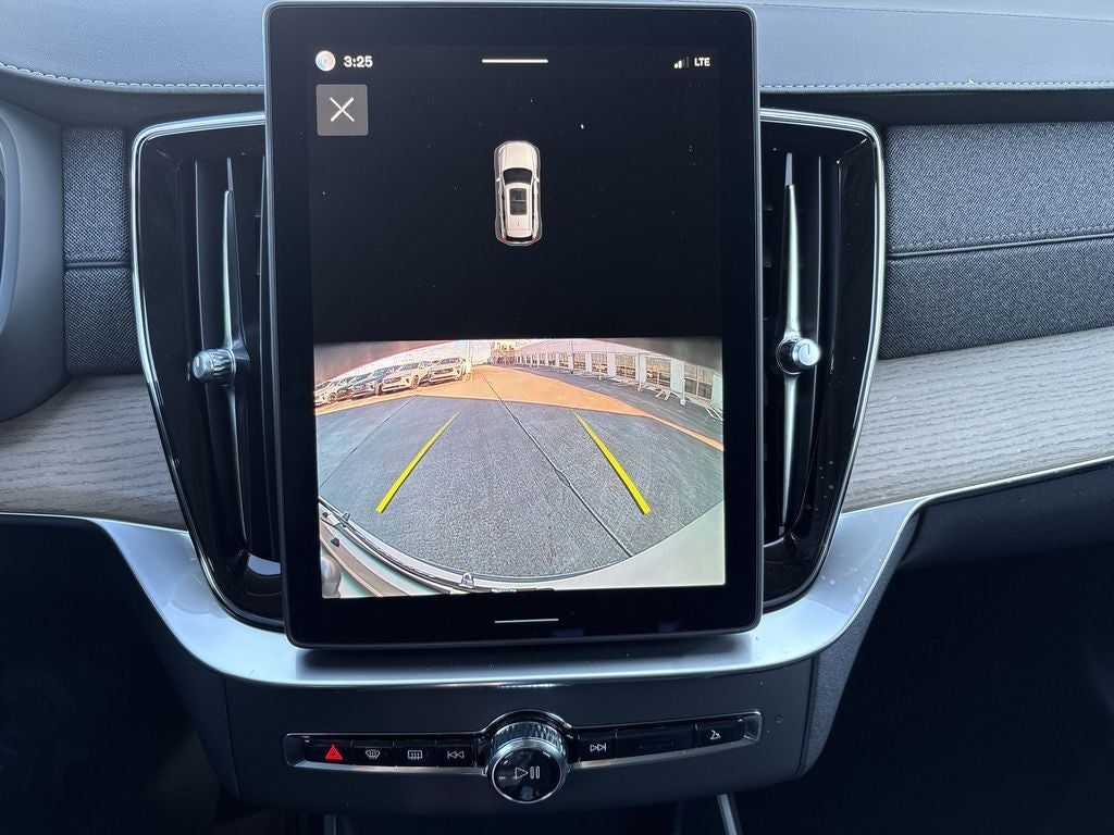 2026 Volvo XC90 Plug-In Hybrid T8 Core