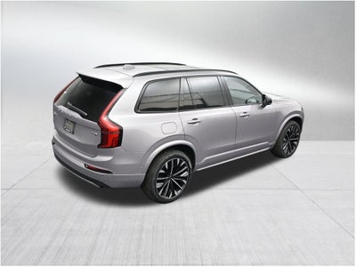 2026 Volvo XC90 Plug-In Hybrid T8 Ultra