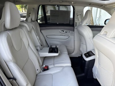 2026 Volvo XC90 Plug-In Hybrid T8 Ultra