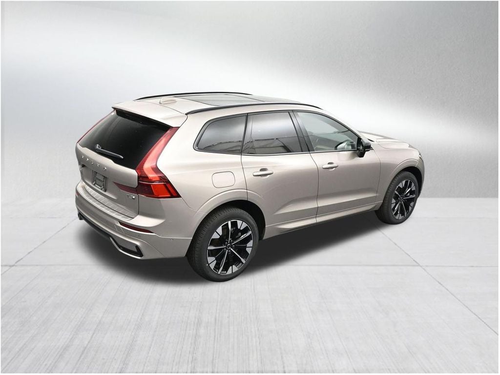 2026 Volvo XC60 Plug-In Hybrid T8 Plus