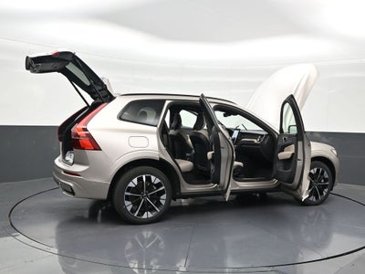 2026 Volvo XC60 Plug-In Hybrid T8 Plus