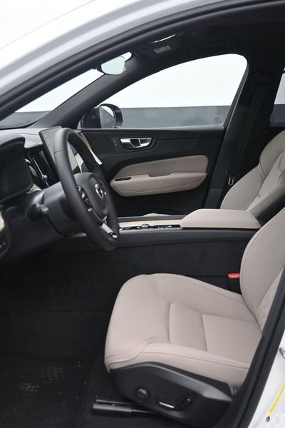 2026 Volvo XC60 Plug-In Hybrid T8 Plus