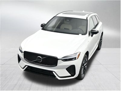 2026 Volvo XC60 Plug-In Hybrid T8 Plus