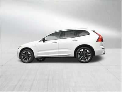 2026 Volvo XC60 Plug-In Hybrid T8 Plus