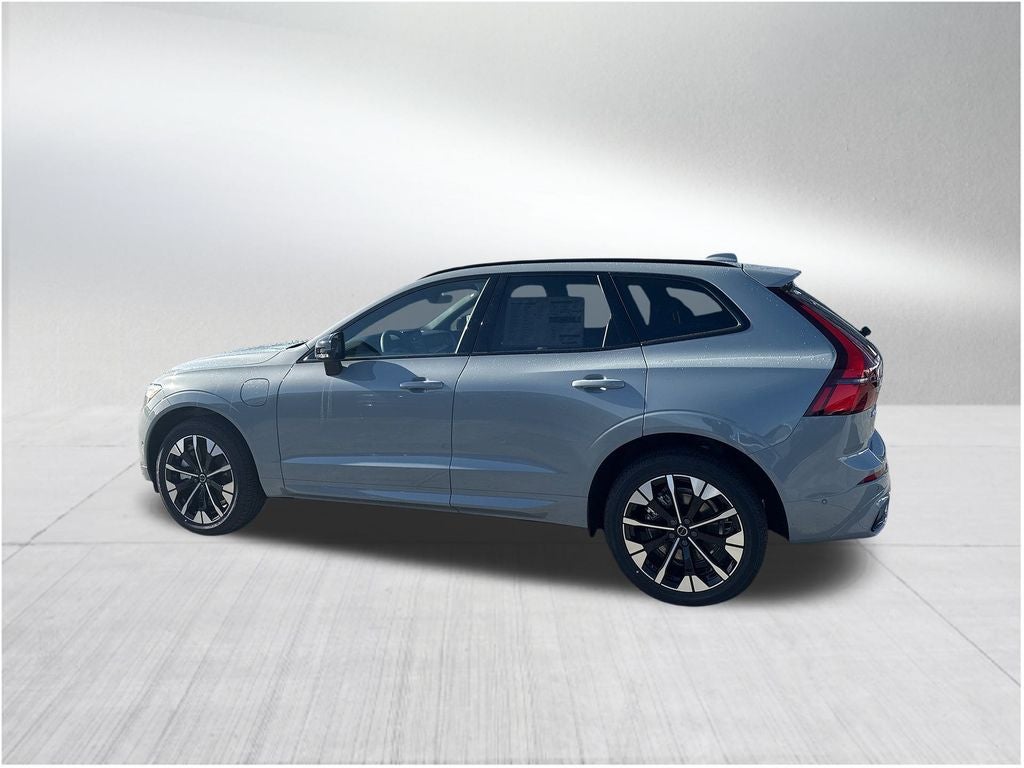 2026 Volvo XC60 Plug-In Hybrid T8 Plus