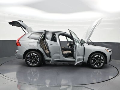 2026 Volvo XC60 Plug-In Hybrid T8 Plus