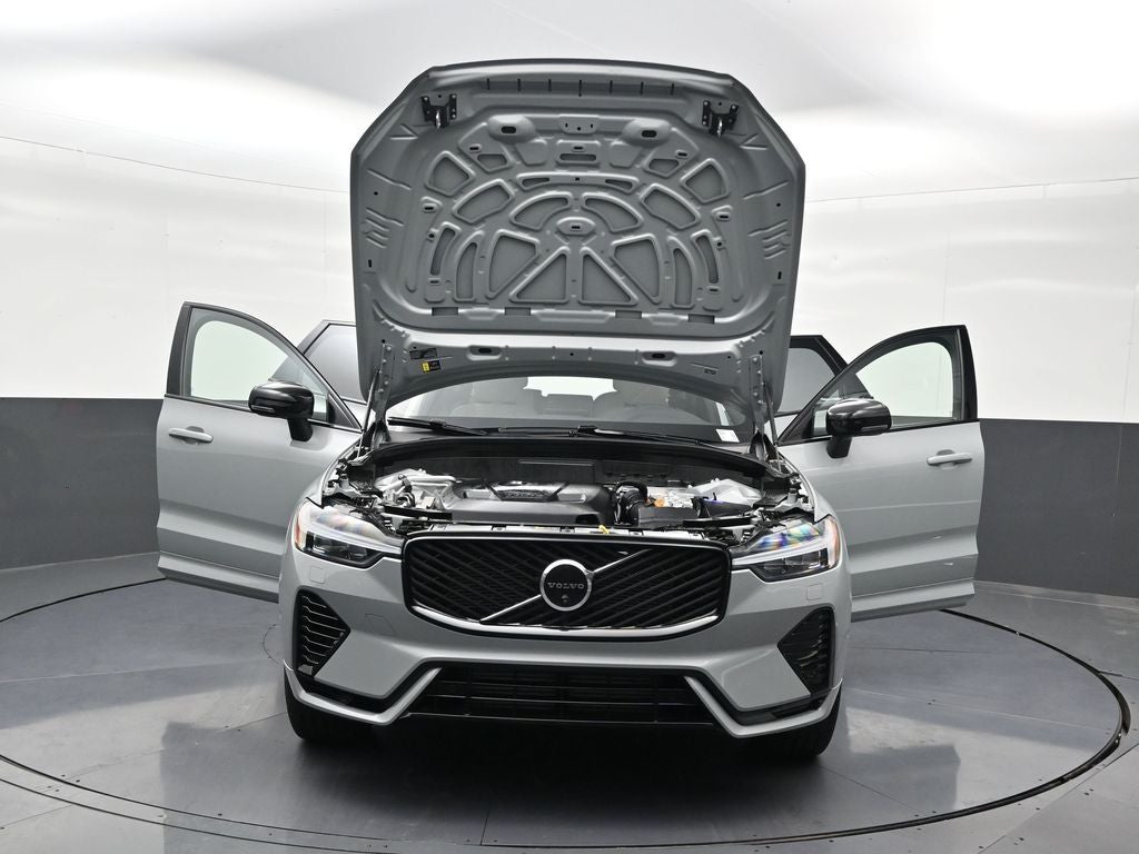 2026 Volvo XC60 Plug-In Hybrid T8 Plus