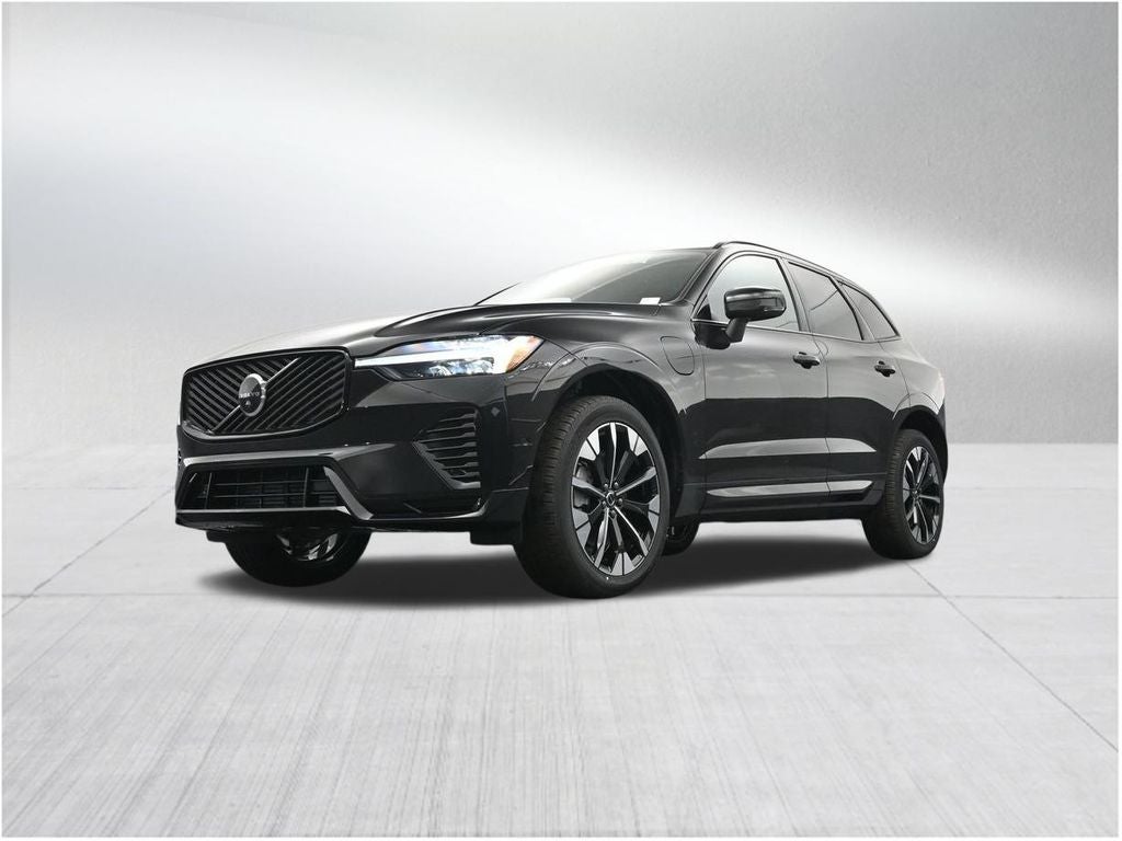 2026 Volvo XC60 Plug-In Hybrid T8 Plus