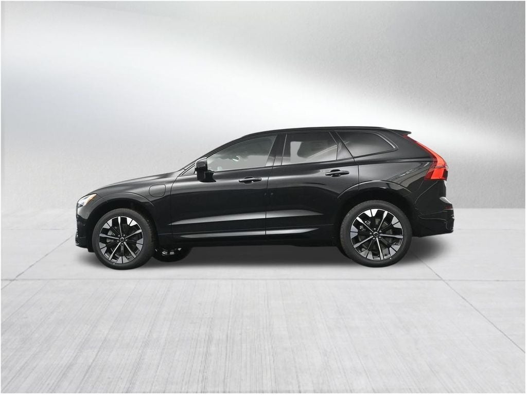 2026 Volvo XC60 Plug-In Hybrid T8 Plus
