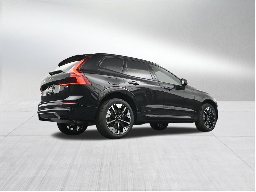 2026 Volvo XC60 Plug-In Hybrid T8 Plus