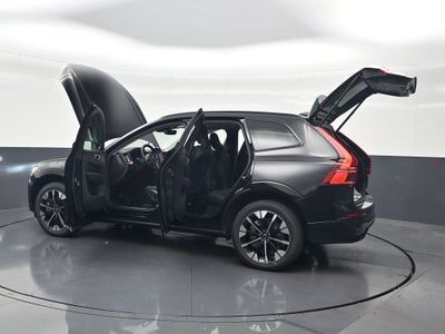 2026 Volvo XC60 Plug-In Hybrid T8 Plus