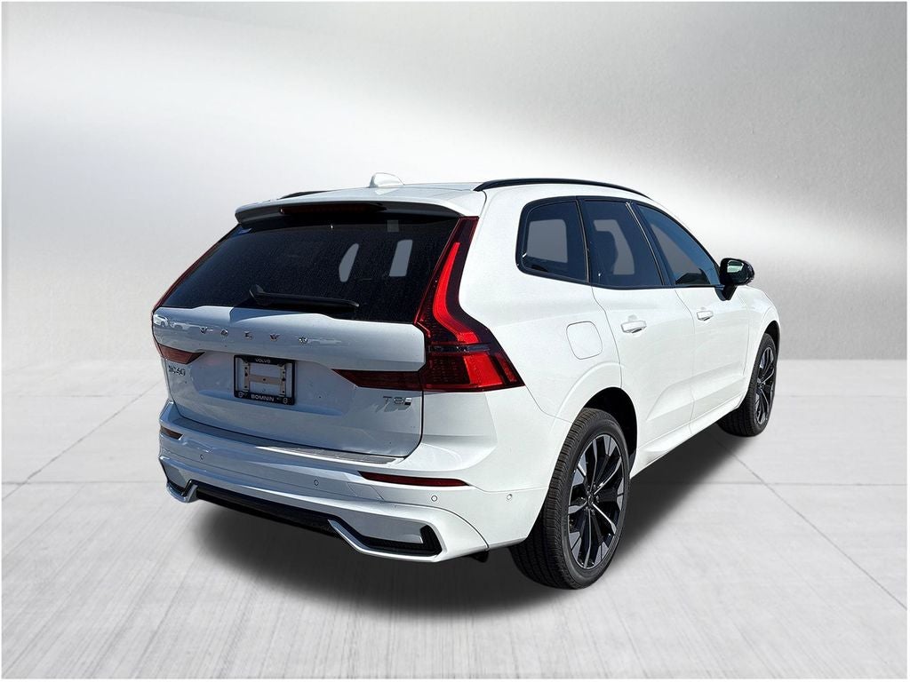 2026 Volvo XC60 Plug-In Hybrid T8 Plus