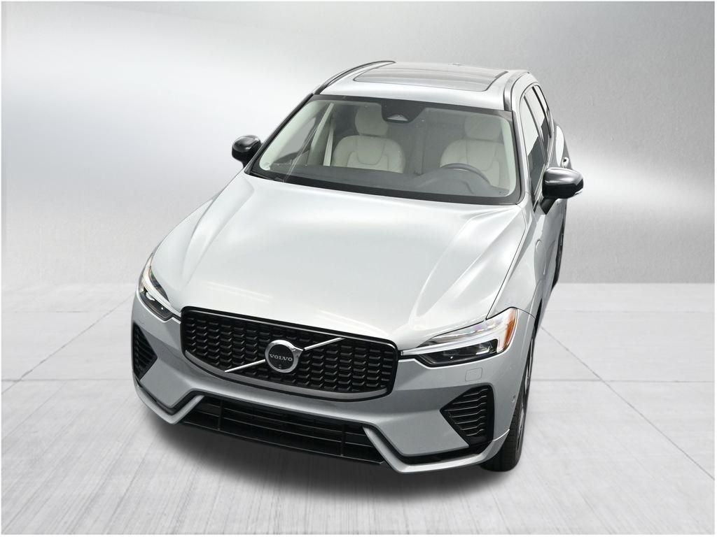2025 Volvo XC60 Plug-In Hybrid T8 Plus