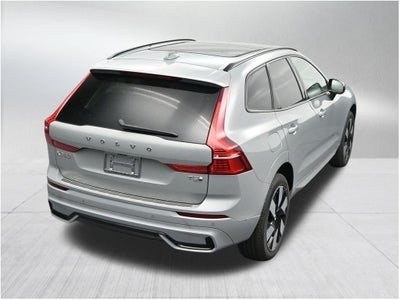 2025 Volvo XC60 Plug-In Hybrid T8 Plus