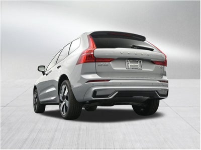 2025 Volvo XC60 Plug-In Hybrid T8 Plus