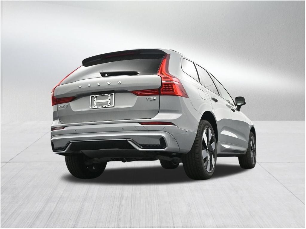 2025 Volvo XC60 Plug-In Hybrid T8 Plus