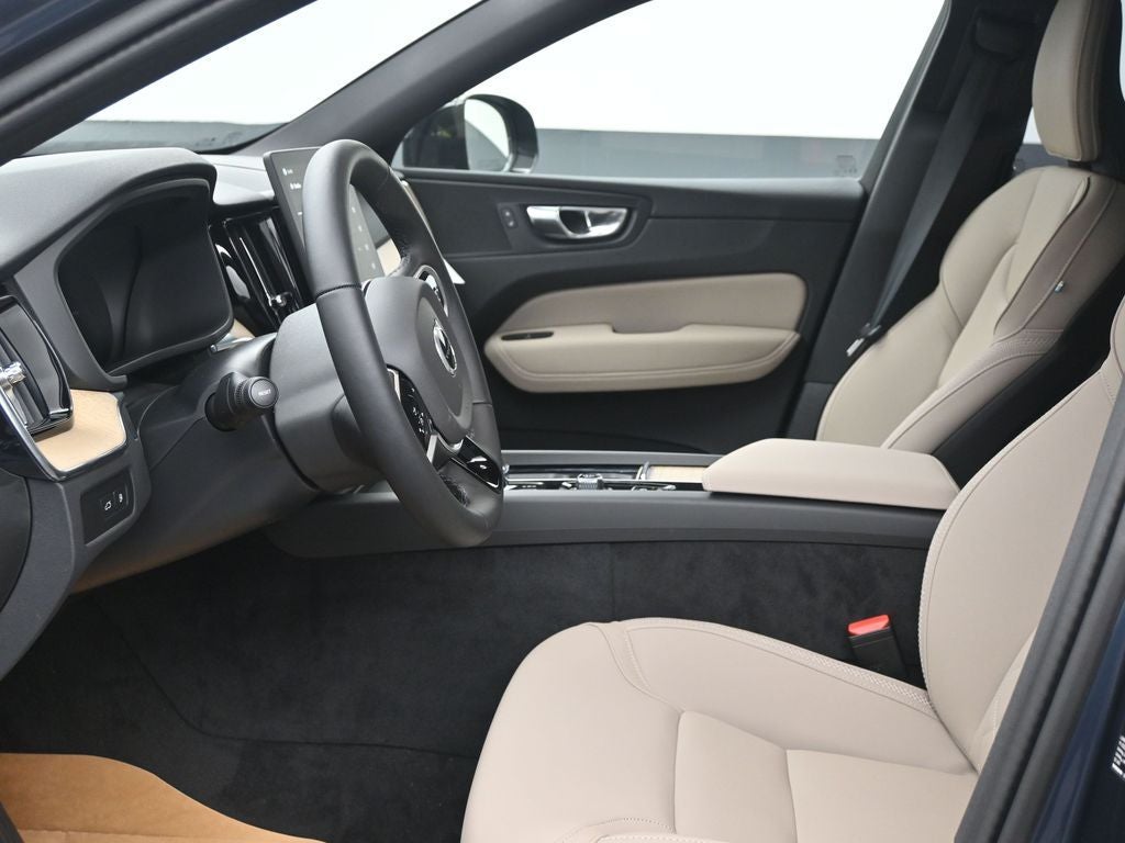 2026 Volvo XC60 Plug-In Hybrid T8 Plus
