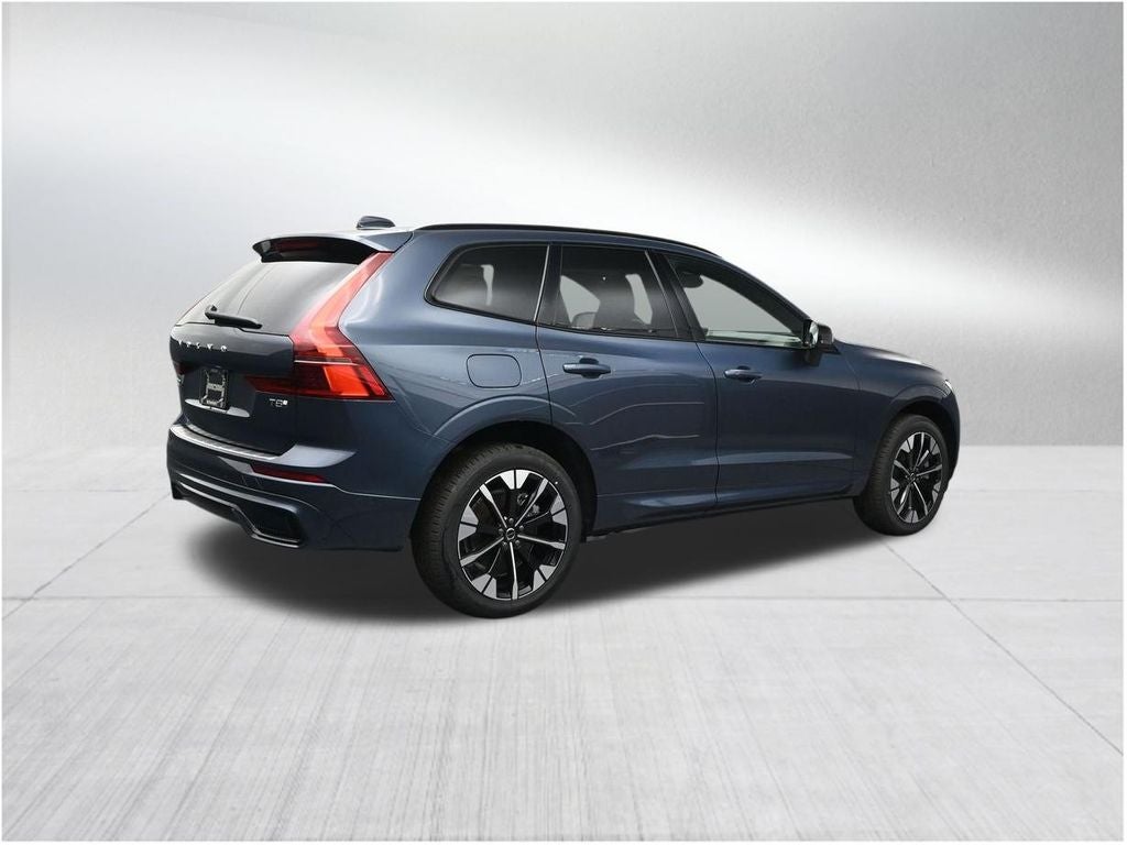 2026 Volvo XC60 Plug-In Hybrid T8 Plus