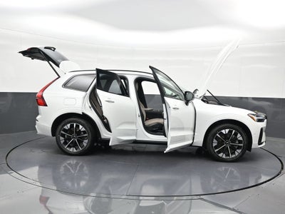 2026 Volvo XC60 Plug-In Hybrid T8 Plus