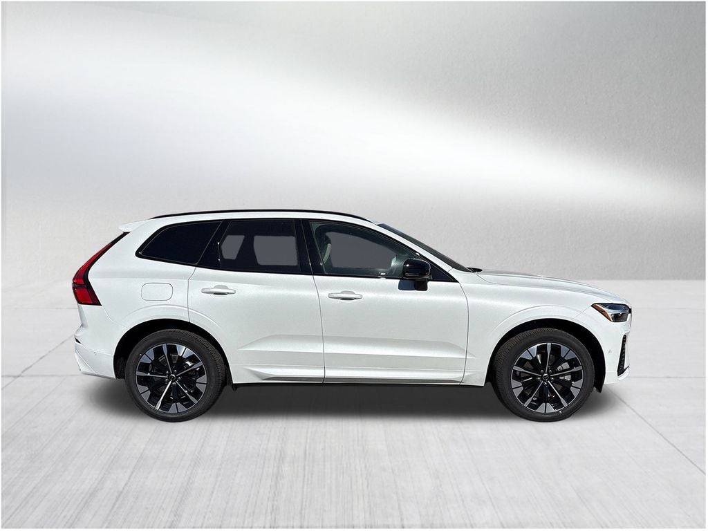 2026 Volvo XC60 Plug-In Hybrid T8 Plus
