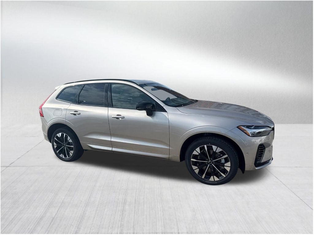 2026 Volvo XC60 Plug-In Hybrid T8 Plus