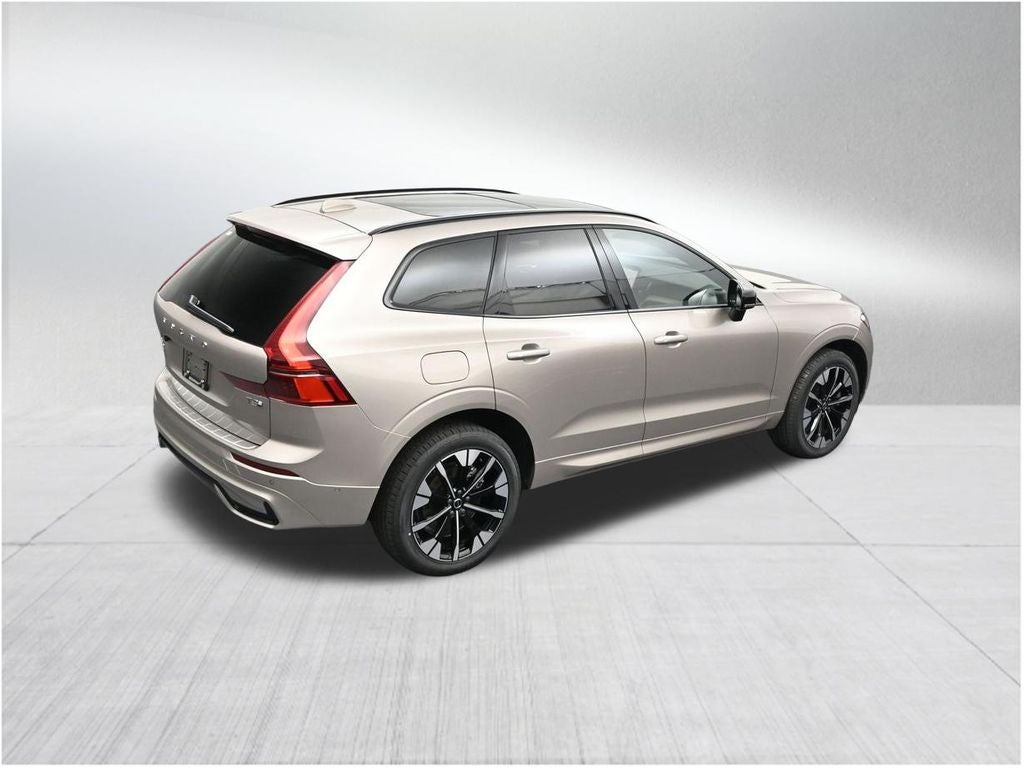 2026 Volvo XC60 Plug-In Hybrid T8 Plus