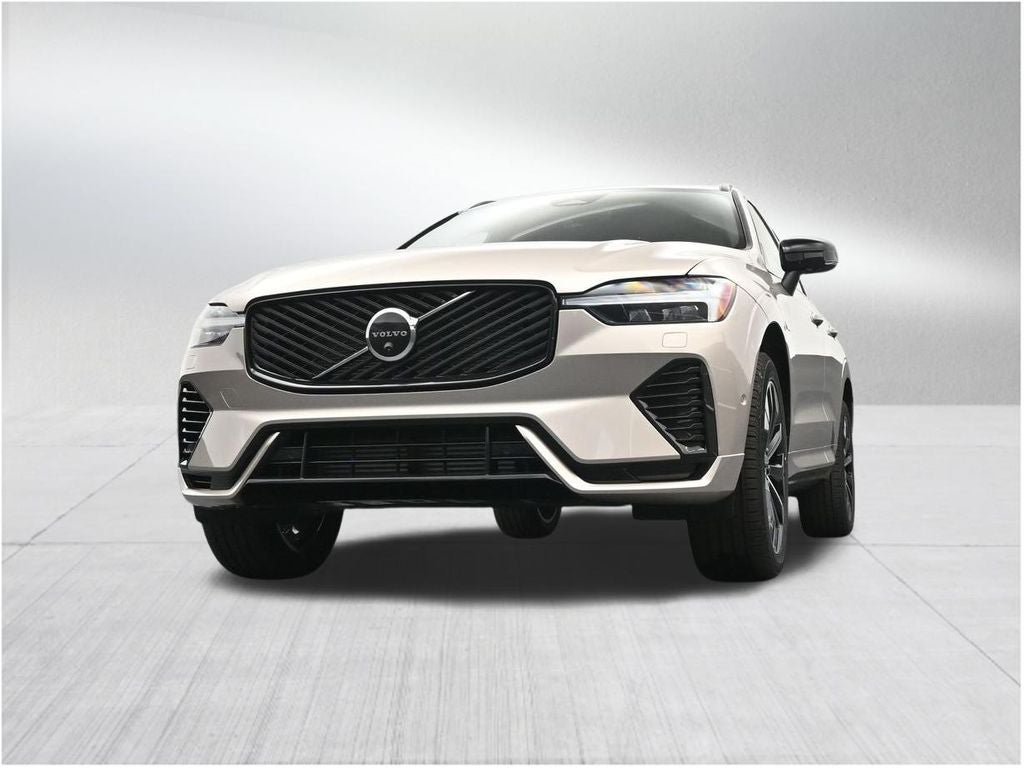 2026 Volvo XC60 Plug-In Hybrid T8 Plus