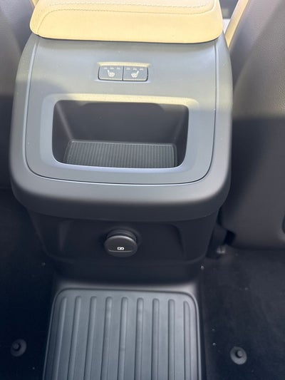 2026 Volvo XC60 Plug-In Hybrid T8 Plus