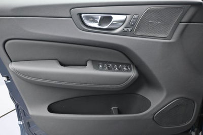 2026 Volvo XC60 Plug-In Hybrid T8 Plus