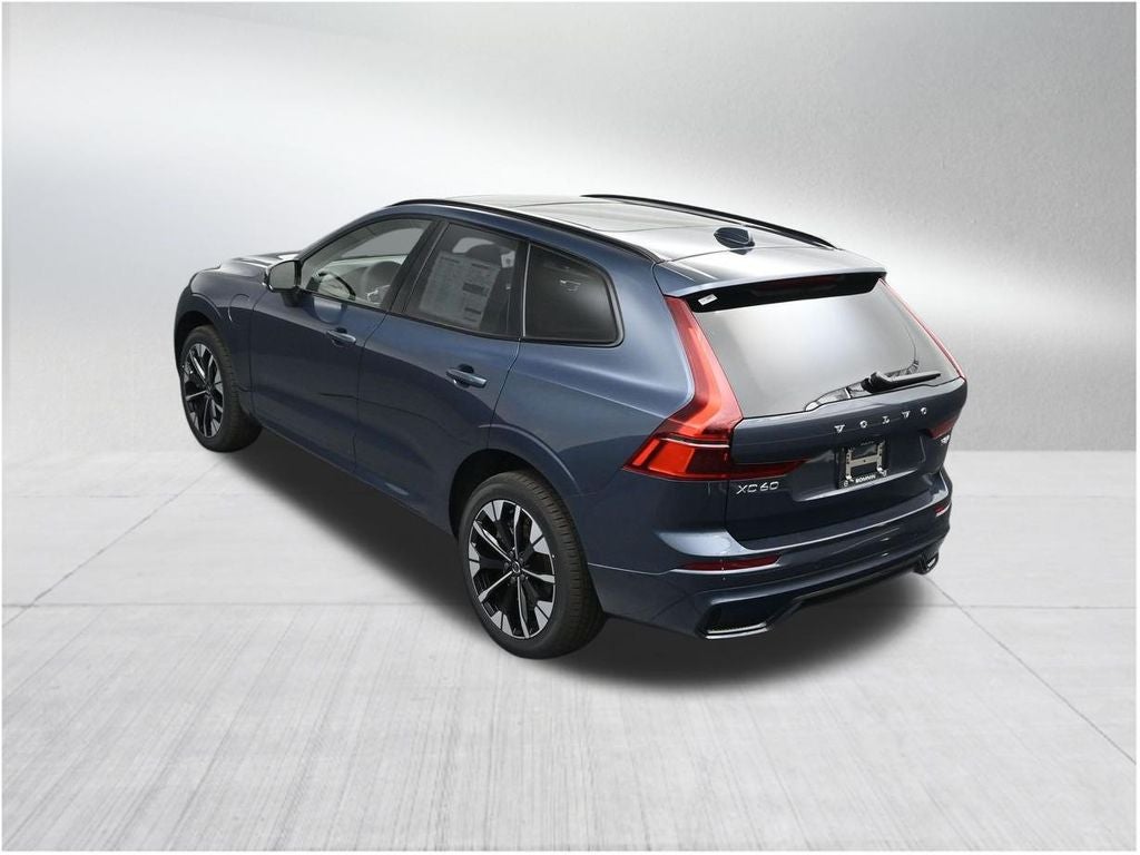 2026 Volvo XC60 Plug-In Hybrid T8 Plus