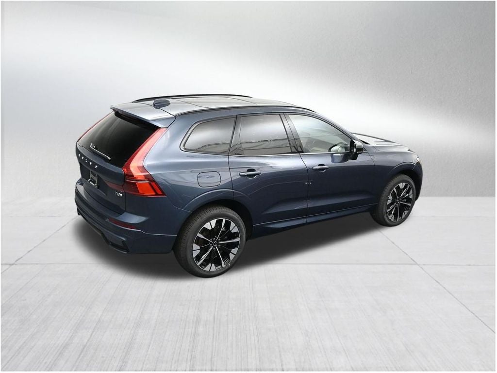2026 Volvo XC60 Plug-In Hybrid T8 Plus