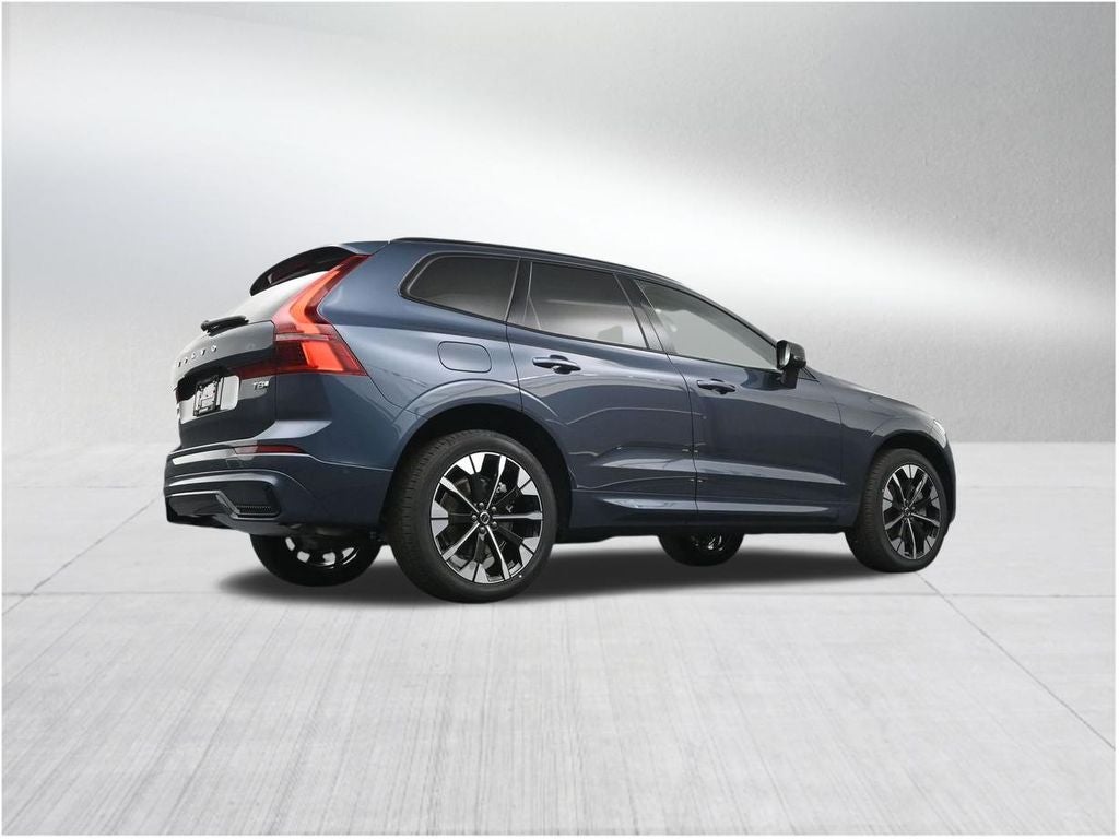 2026 Volvo XC60 Plug-In Hybrid T8 Plus