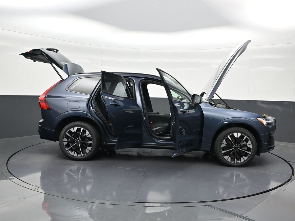 2026 Volvo XC60 Plug-In Hybrid T8 Plus