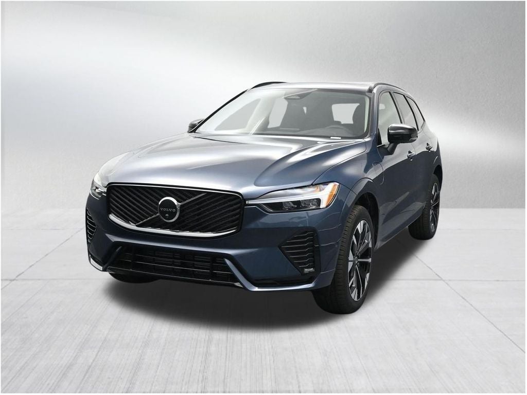 2026 Volvo XC60 Plug-In Hybrid T8 Plus