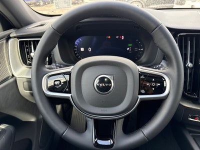 2026 Volvo XC60 Plug-In Hybrid T8 Ultra Black Edition