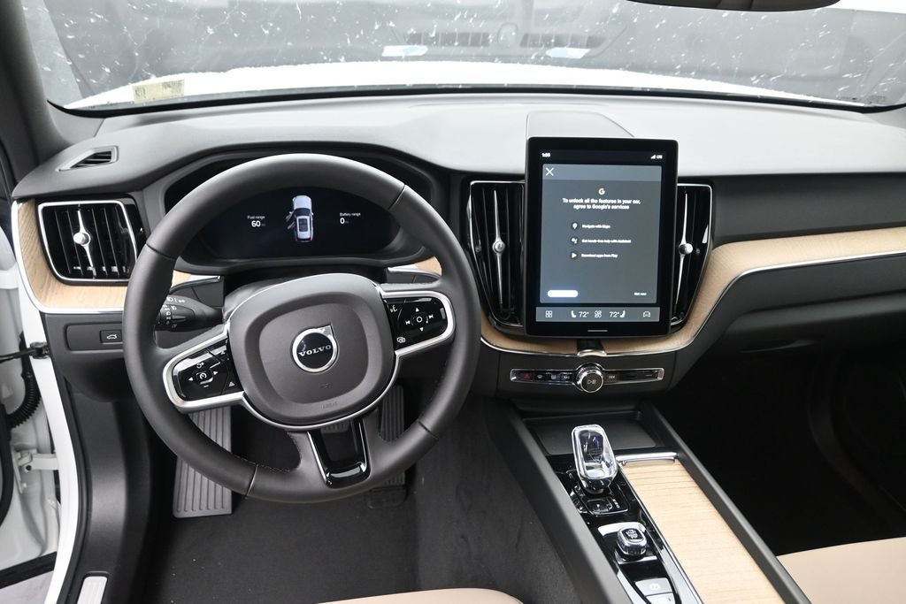 2026 Volvo XC60 Plug-In Hybrid T8 Core