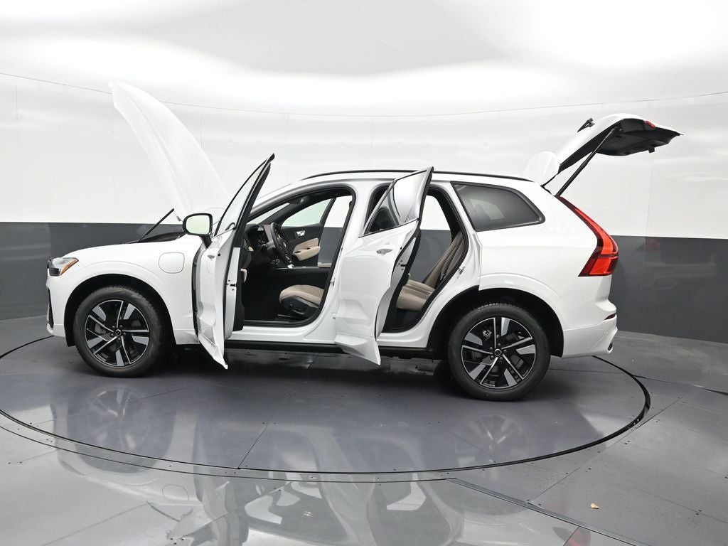 2026 Volvo XC60 Plug-In Hybrid T8 Core