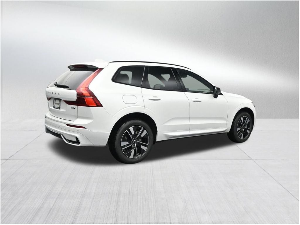 2026 Volvo XC60 Plug-In Hybrid T8 Core