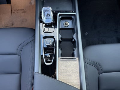 2026 Volvo XC60 Plug-In Hybrid T8 Core