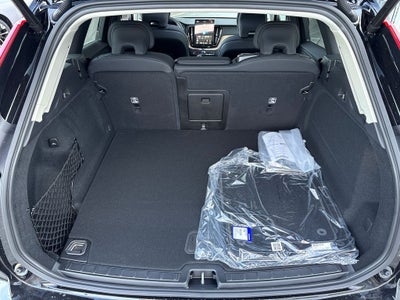 2026 Volvo XC60 Plug-In Hybrid T8 Core