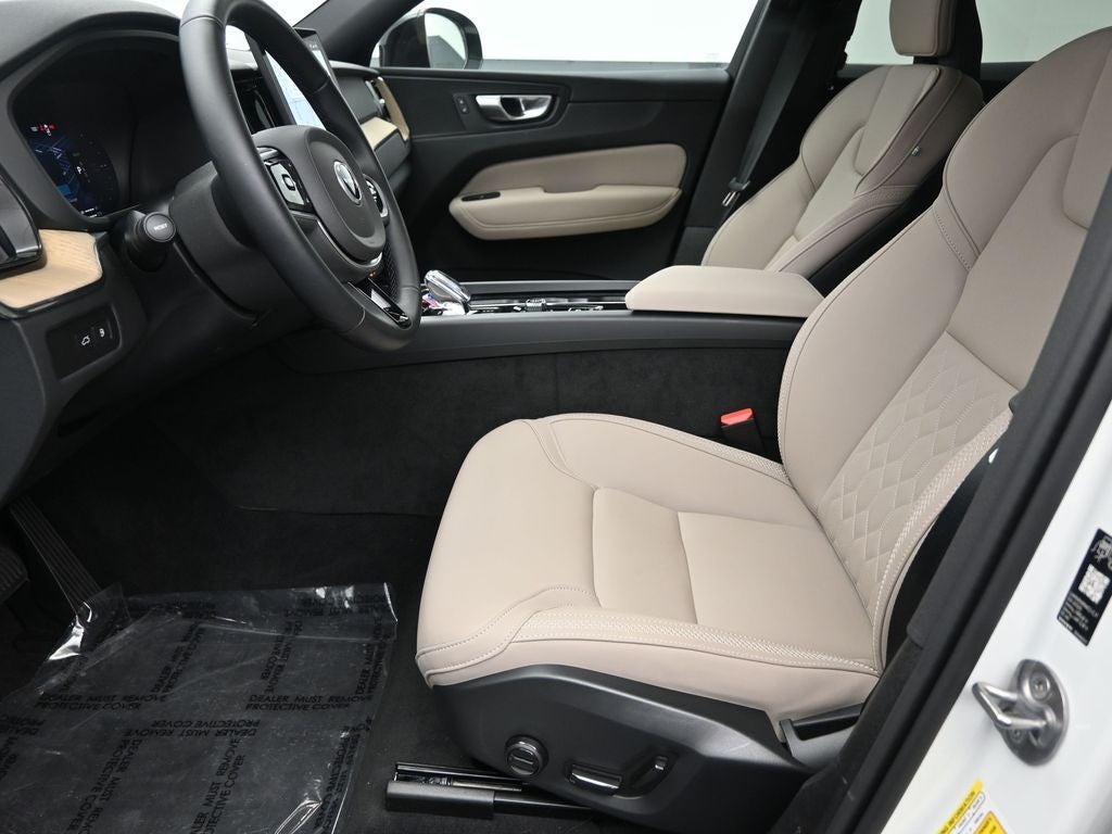 2026 Volvo XC60 Plug-In Hybrid T8 Core
