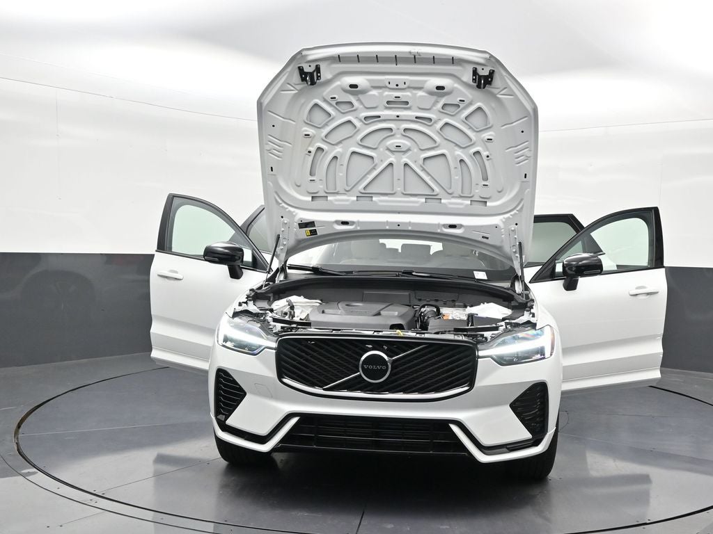 2026 Volvo XC60 Plug-In Hybrid T8 Core