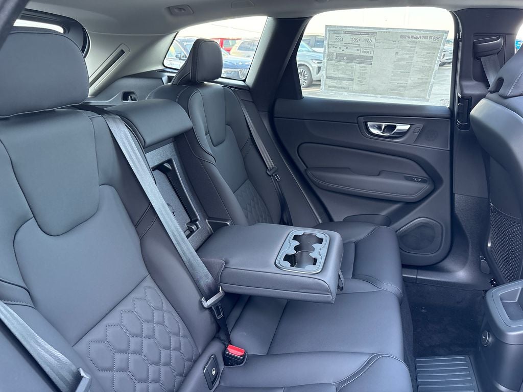 2026 Volvo XC60 Plug-In Hybrid T8 Core