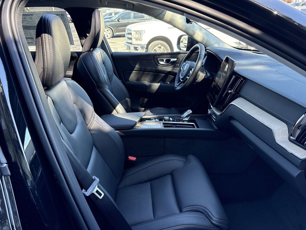 2026 Volvo XC60 Plug-In Hybrid T8 Ultra