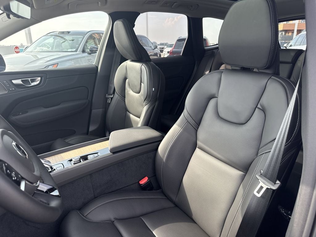 2026 Volvo XC60 Plug-In Hybrid T8 Ultra