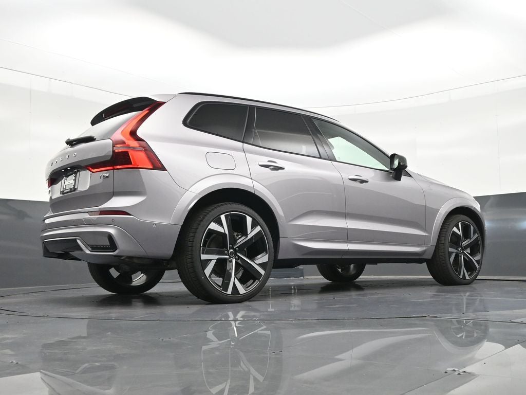 2026 Volvo XC60 Plug-In Hybrid T8 Ultra