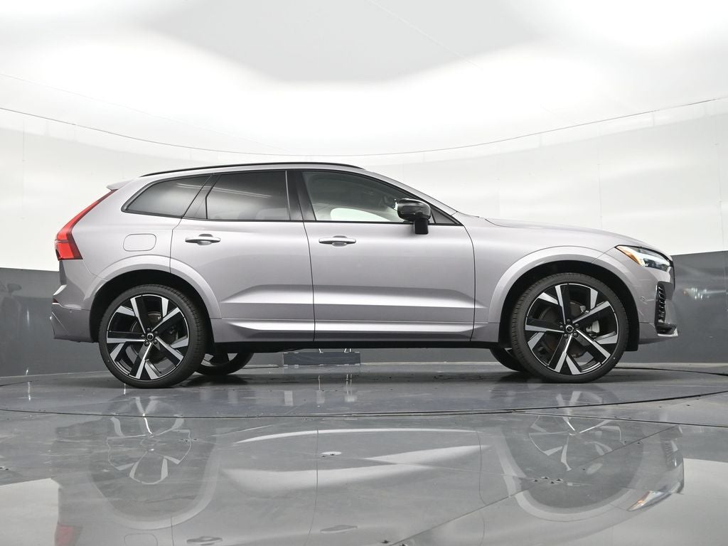 2026 Volvo XC60 Plug-In Hybrid T8 Ultra